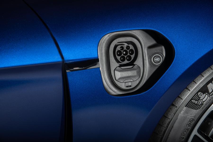 Детали экстерьера Porsche Taycan Turbo 2019 года  (WW) (фото 22 из 43)